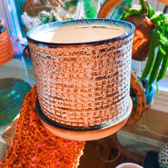 Handmade by Me Drippy Boho Blue Planter 🔮 - Picture 4 of 7